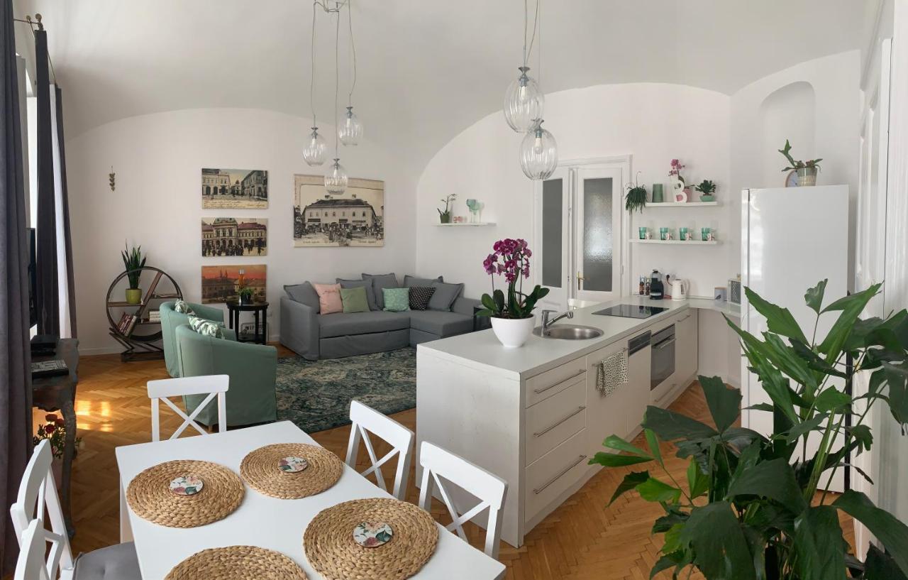 Forst-Haz Apartman Eger Bagian luar foto