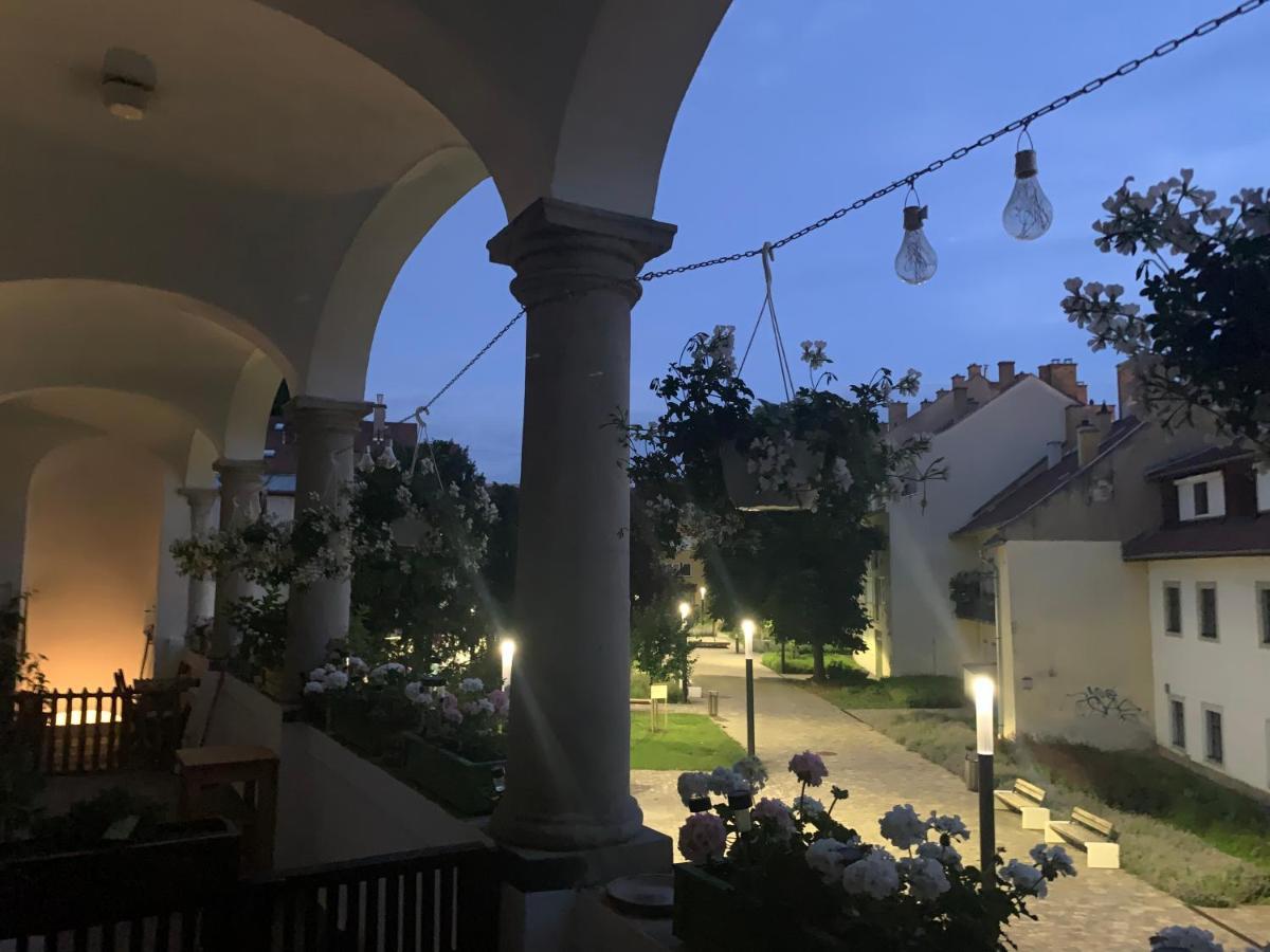 Forst-Haz Apartman Eger Bagian luar foto