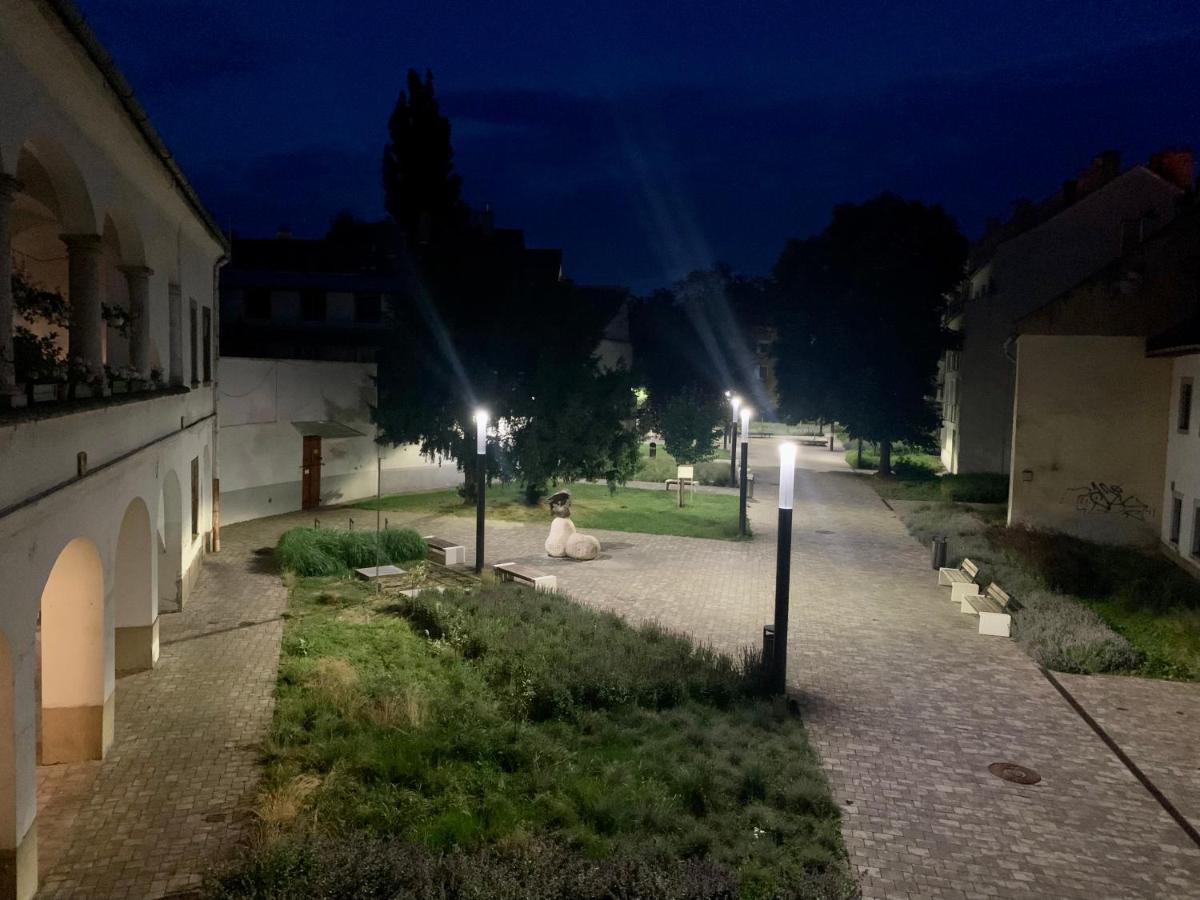 Forst-Haz Apartman Eger Bagian luar foto